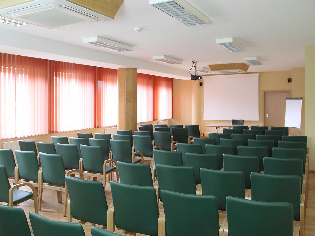 Hotel Labedy Гливице Екстериор снимка
